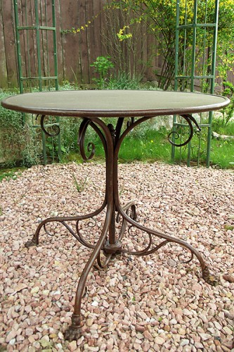 Round Pedestal Table